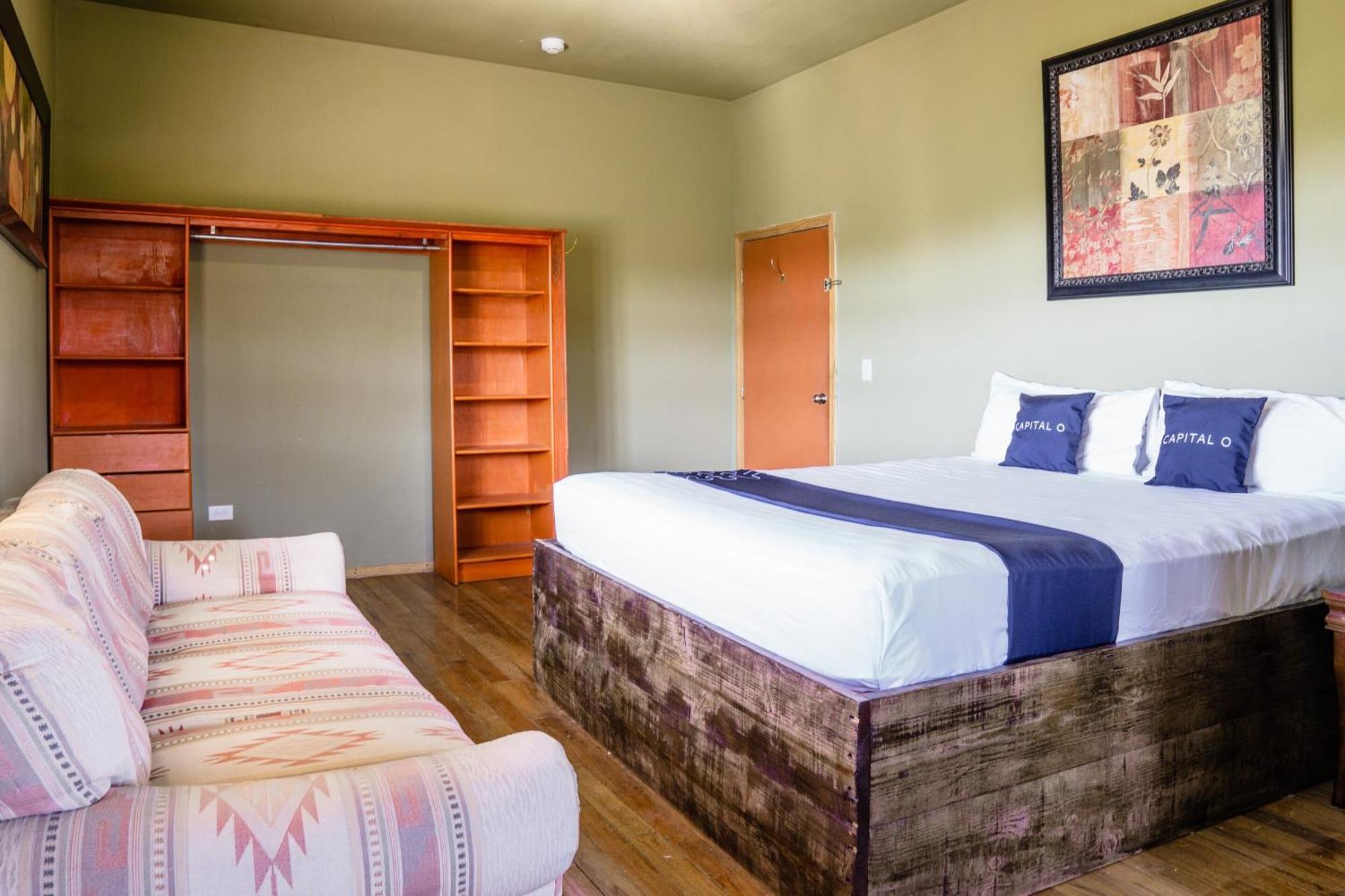 Capital O Hotel Villa Azura Tecate Eksteriør bilde