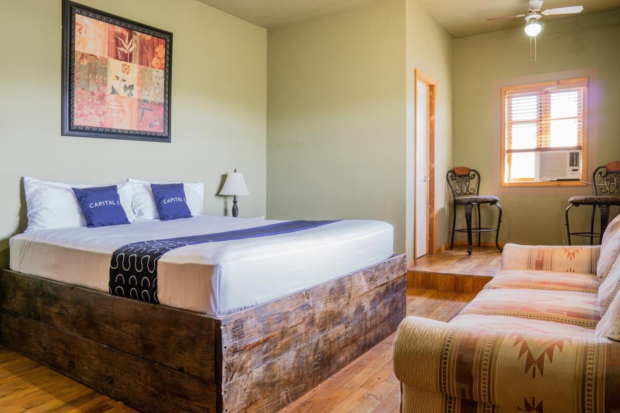 Capital O Hotel Villa Azura Tecate Eksteriør bilde